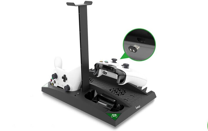 Mbajtëse universale me karikues iPega për XBOX ONE, XBOX ONE X, XBOX ONE S PG - XB007, e zezë
