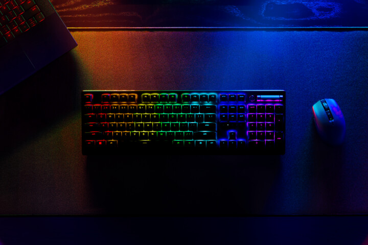 Tastierë Razer DeathStalker V2 Pro, Red switch, US