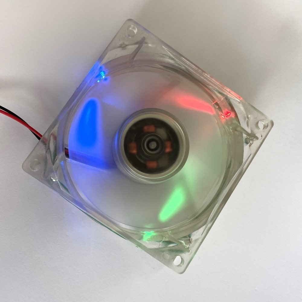 Ventilator PC EUROCASE 80mm, 12V, RGB, konektor Molex, transparent