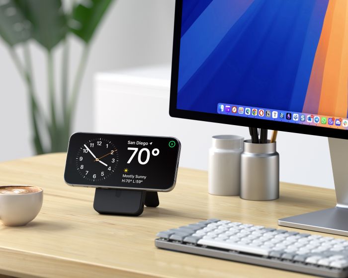 Satechi Qi2 10K Magnetic Power Bank with Stand, Black