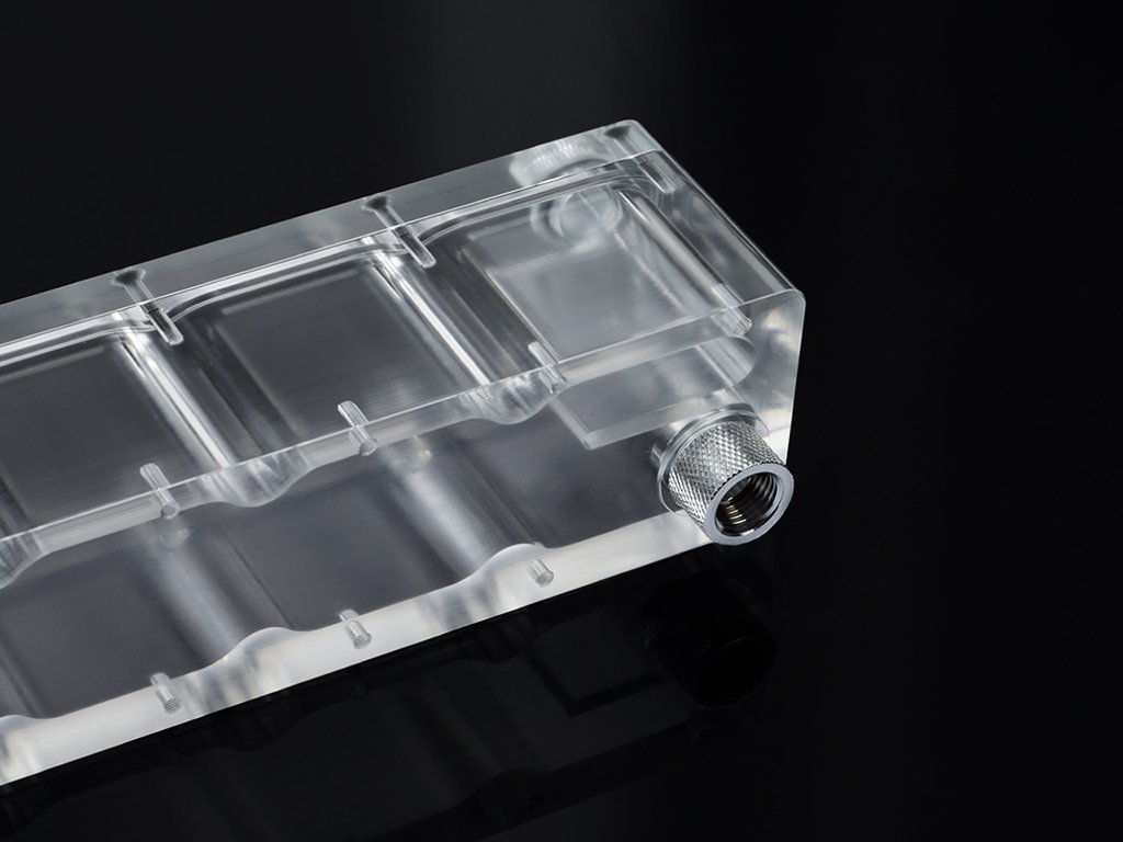 Rezervuar uji me pompë Bitspower Tiny Tank SC6 200 PWM, kompakt, transparent