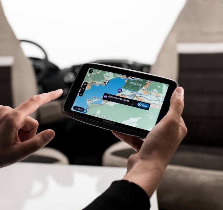 Navigues makine TomTom GO Camper Tour