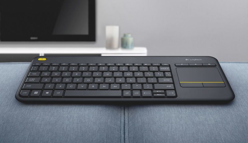 Tastierë Logitech K400 Plus, pa kabllo, me touchpad, e zezë