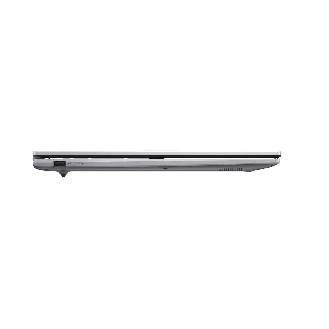 Laptop ASUS VivoBook 17, 17.3", Intel i5-1235U, 8 GB RAM, 512 GB SSD, i argjendtë