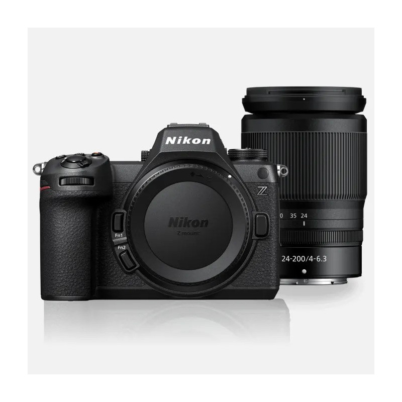 Nikon Z6 III 24-200mm