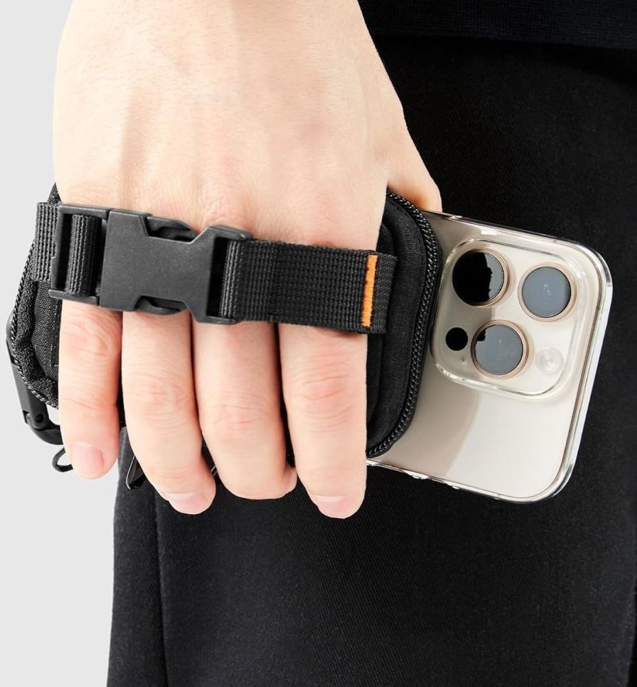 Çantë organizuese Spigen SnapZip Portable Organizer, me MagSafe, e zezë