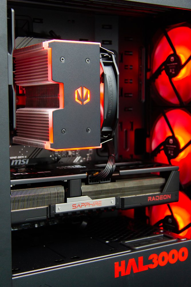 Kompjuter HAL3000 Alfa Gamer Pro XT, AMD Ryzen 7 7800X3D, 32GB RAM DDR5, 2TB PCIe4 SSD, AMD RX 9070 XT, i zi