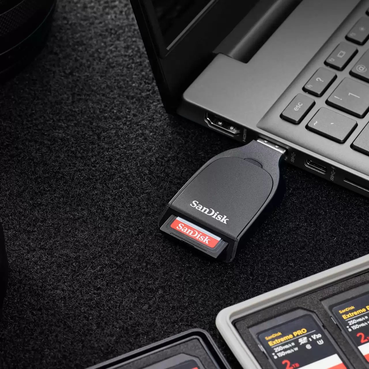 Читач на картички SanDisk SDDR-C731, USB 3.2 Gen 1 Type-A, црн