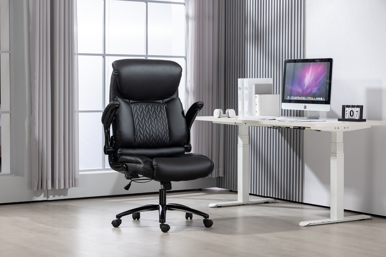Karrige zyre Activejet YK7406-1, lëkurë dhe tekstil, e zezë