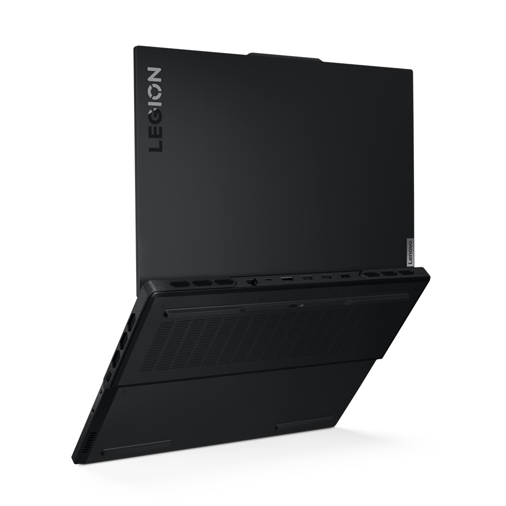 Laptop Lenovo Legion Pro 7 16IRX9H, 16", gaming, i zi