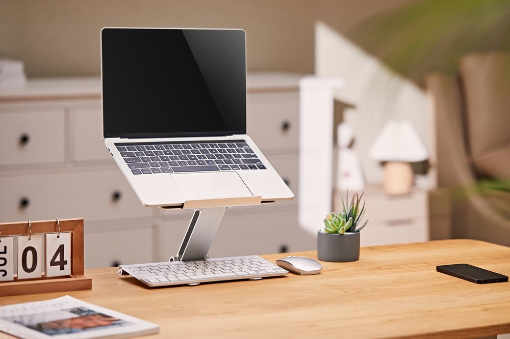 Standi për laptop Gembird, deri 15.6", alumin, ngjyrë argjendi