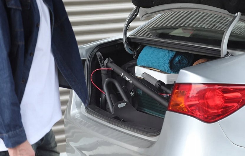 Trotinet elektrik Navee V50, 560W, 50km autonomi, i zi