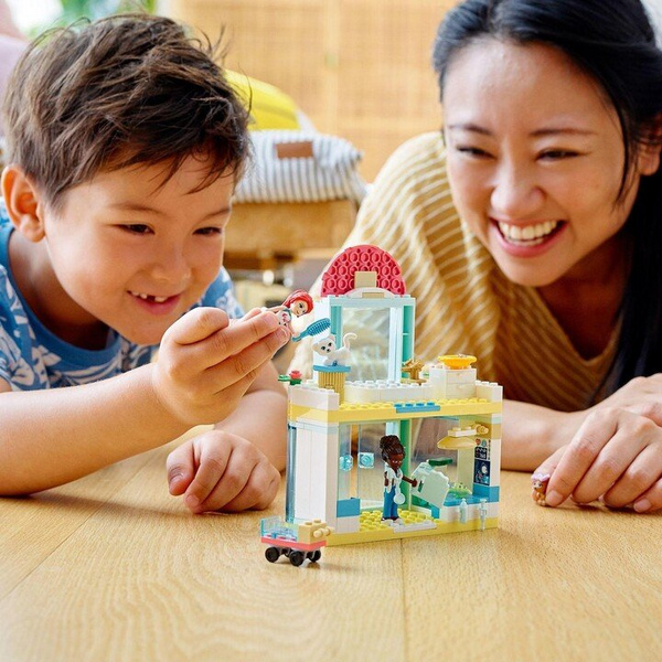 Set LEGO Friends 41695 Pet Clinic