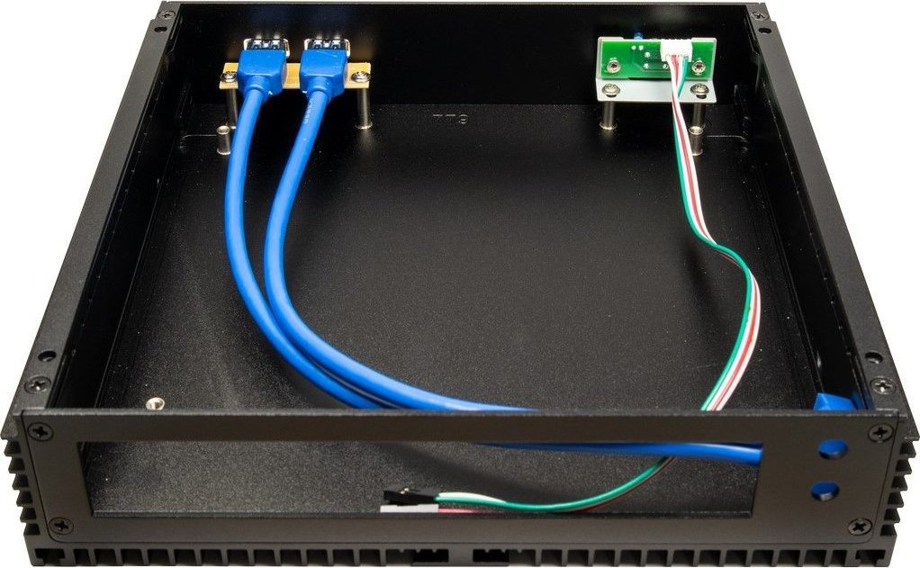 Kasë Inter-Tech IP-40, Small Form Factor