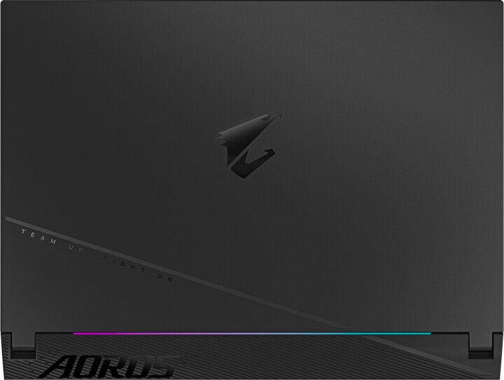 Laptop GIGABYTE AORUS 15 (2023), 15.6", Intel Core i7, 16GB RAM, 1TB SSD, NVIDIA GeForce RTX 4070, i zi