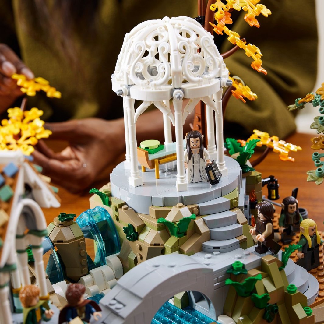 Set LEGO® Icons 10316 The Lord of the Rings: Rivendell, 6167 pjesë
