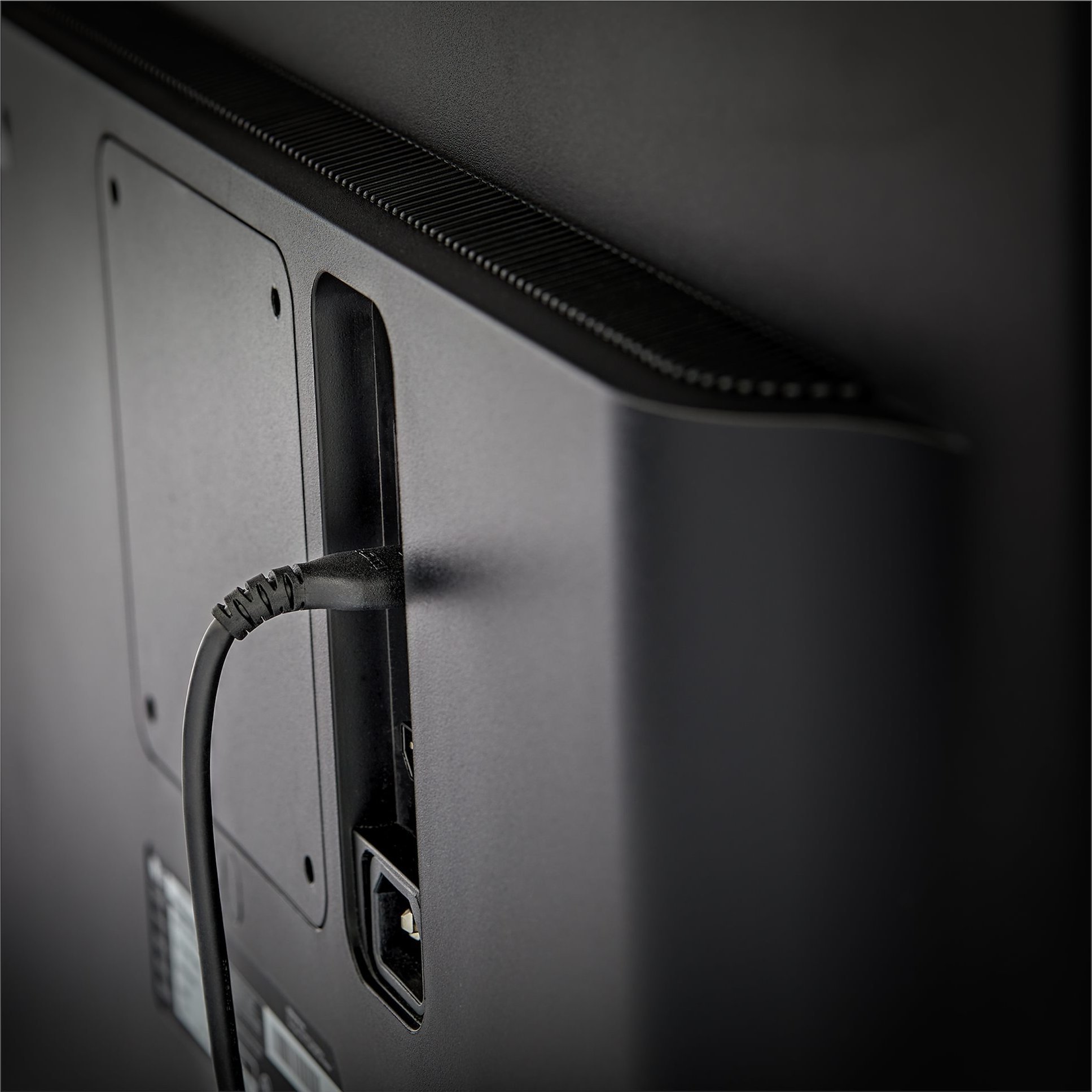 Kabllo HDMI StarTech.com Slim, 1.5m, 4K 60Hz HDR, e zezë
