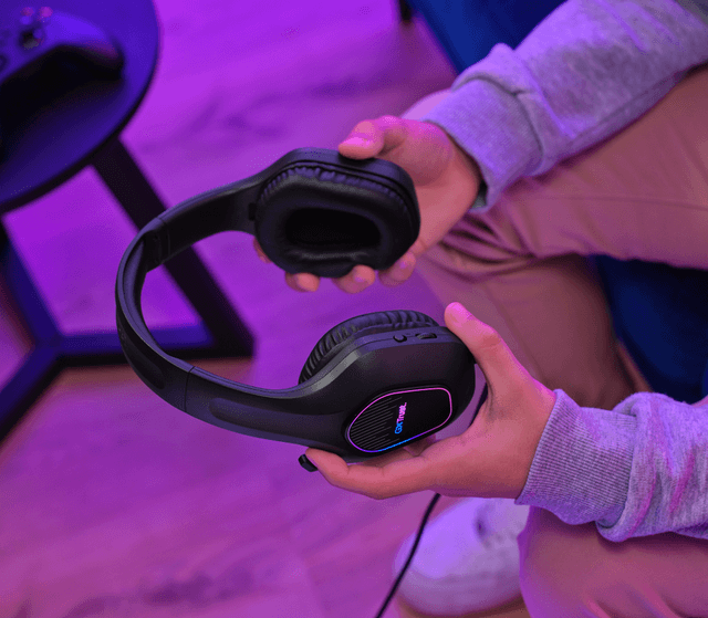 Kufje Trust Gaming, GXT 416 Zirox, LED, të zeza