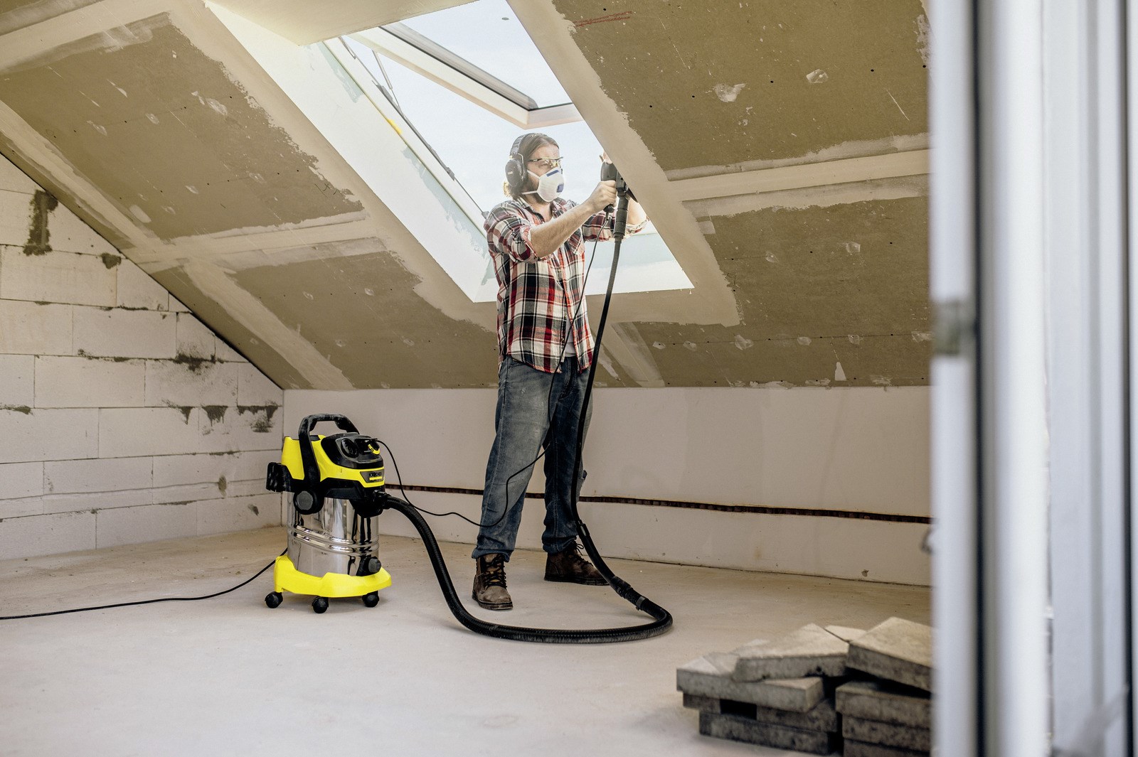 Fshesë me korent Karcher 16283610, thithje e lagësht dhe e thatë, kabllo 6m, e verdhë