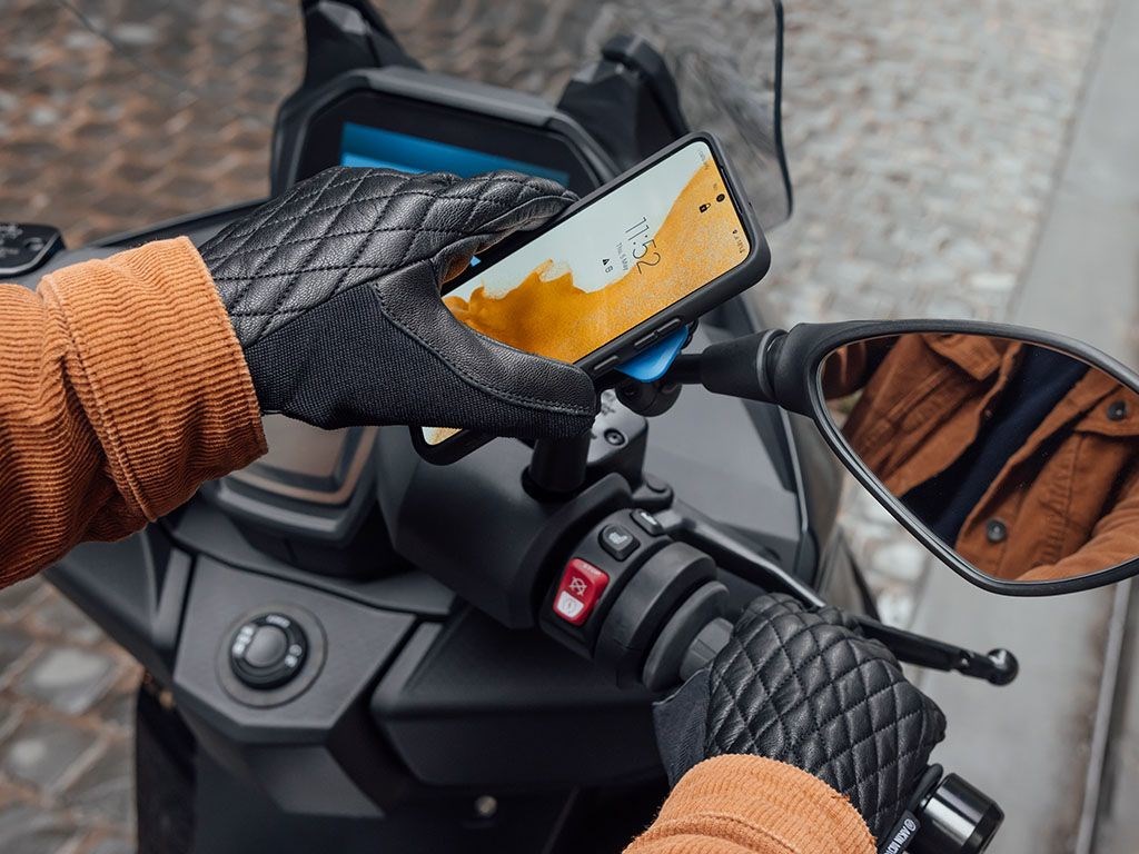 Mbajtës telefoni për motor Quad Lock, montim në pasqyrë, najlon i përforcuar, i zi