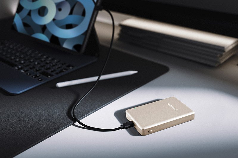 Powerbank Intenso MW10000, 10000 mAh, karikim pa tela, champagne