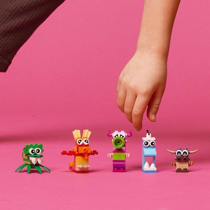Set LEGO® Classic 11017 Creative Monsters