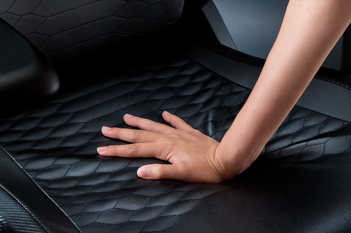 Karrige lojërash Razer Iskur V2, 6D lumbar, e zezë