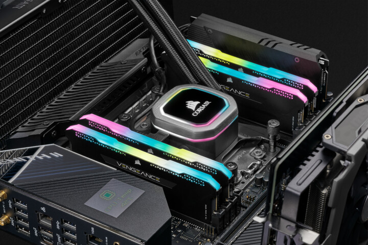 [OUTLET] Memorie RAM Corsair Vengeance RGB PRO SL 32GB (2x16GB) DDR4 3200 CL16, e zezë