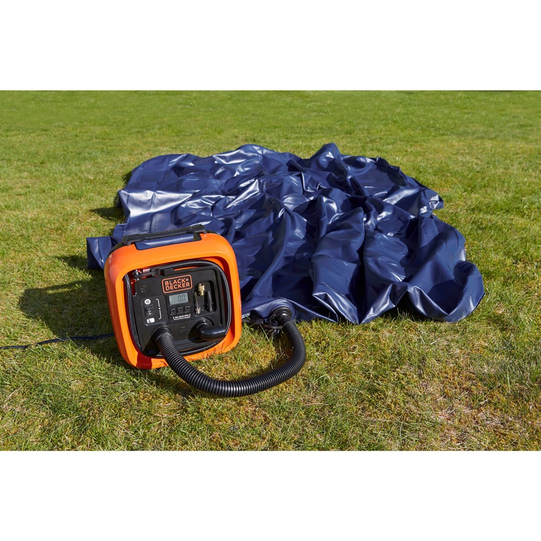 Kompresor për veturë Black&Decker ASI400, 12V, portativ, portokalli