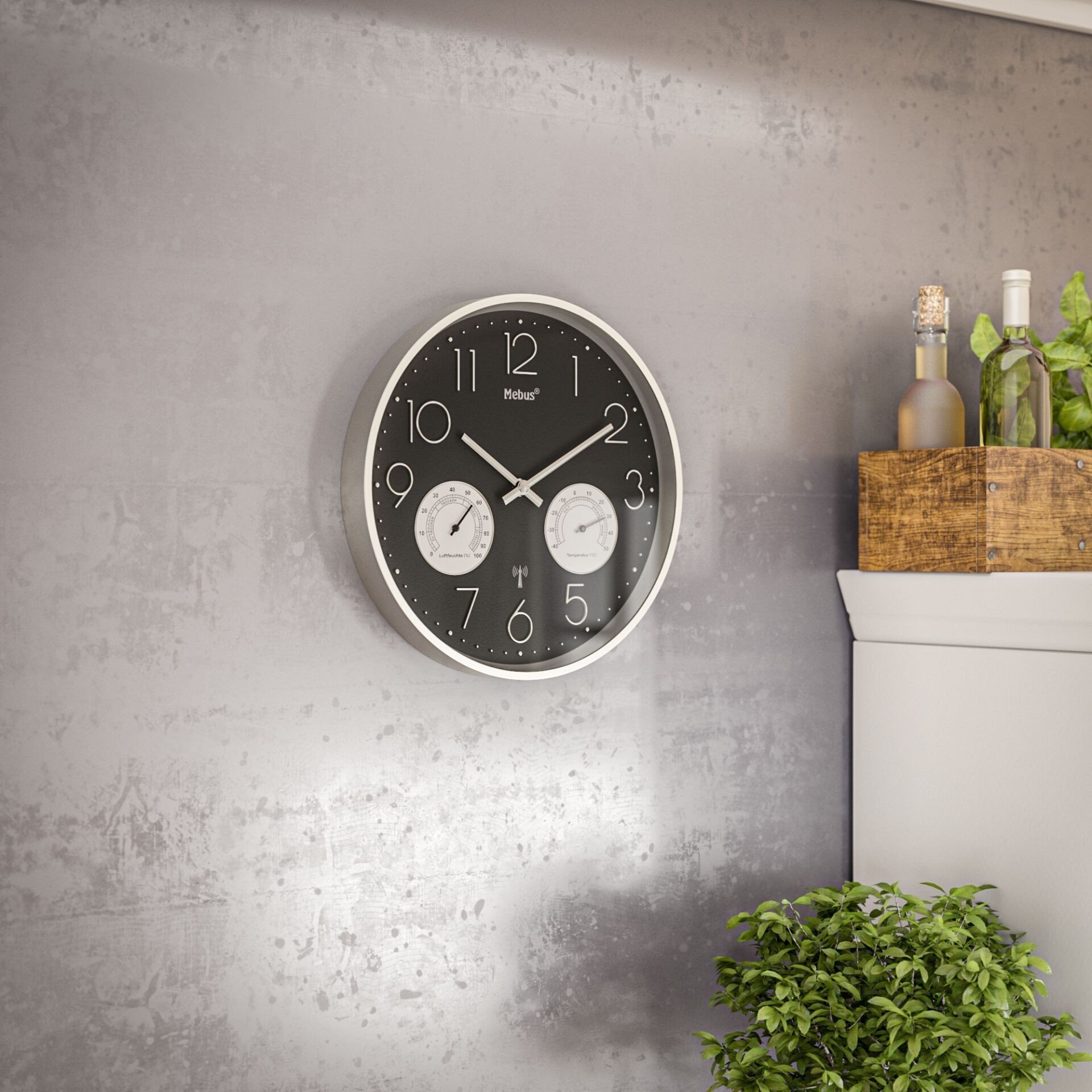 Ora murale Mebus 12988, radio kontroll, 30 x 30 cm, argjendtë