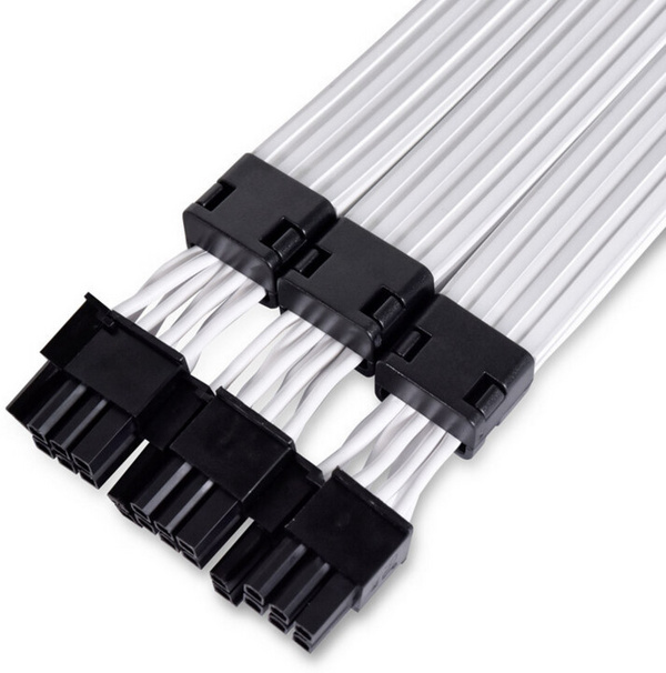 [OUTLET] Kabllo LIAN-LI Strimer Plus V2 Triple 8-Pin RGB VGA