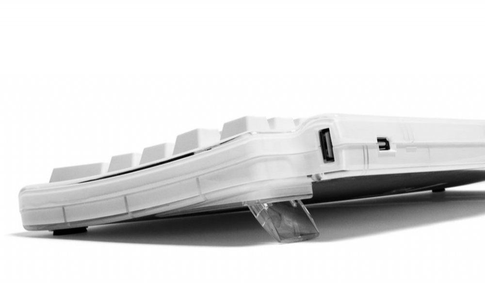 Tastierë Matias Tactile, me kabllo, UK, e bardhë