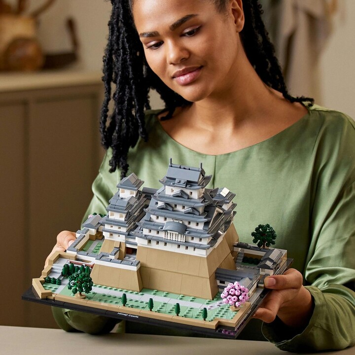 Set LEGO Architecture 21060 Himeji Castle, 2125 pjesë