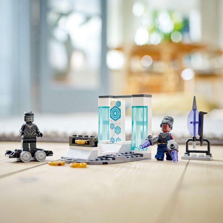 Set LEGO® Marvel 76212 Shuri's Laboratory, 58 pjesë