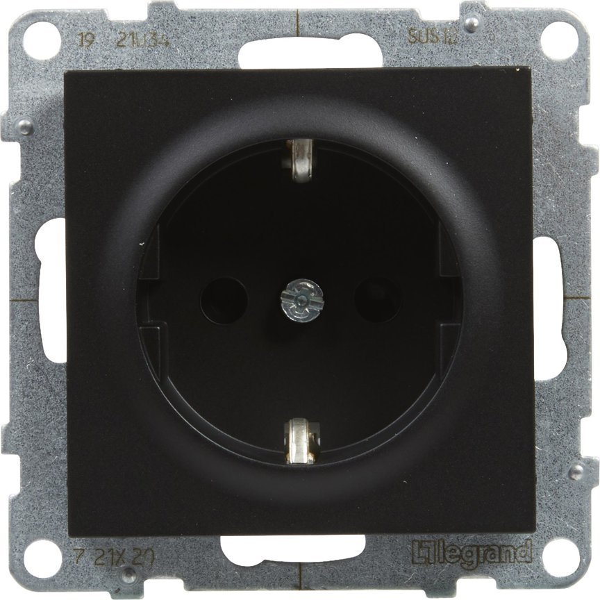Prizë murale Legrand SUNO SCHUKO 2P+E, 16A 250V, me shutter, e zezë