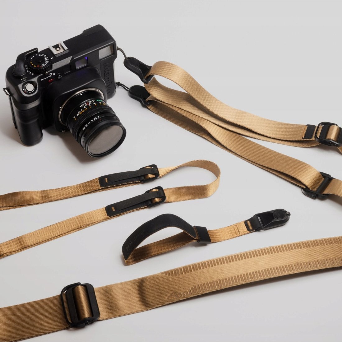 Rrip kamere Peak Design Slide Lite, për DSLR dhe Mirrorless, ngjyra coyote