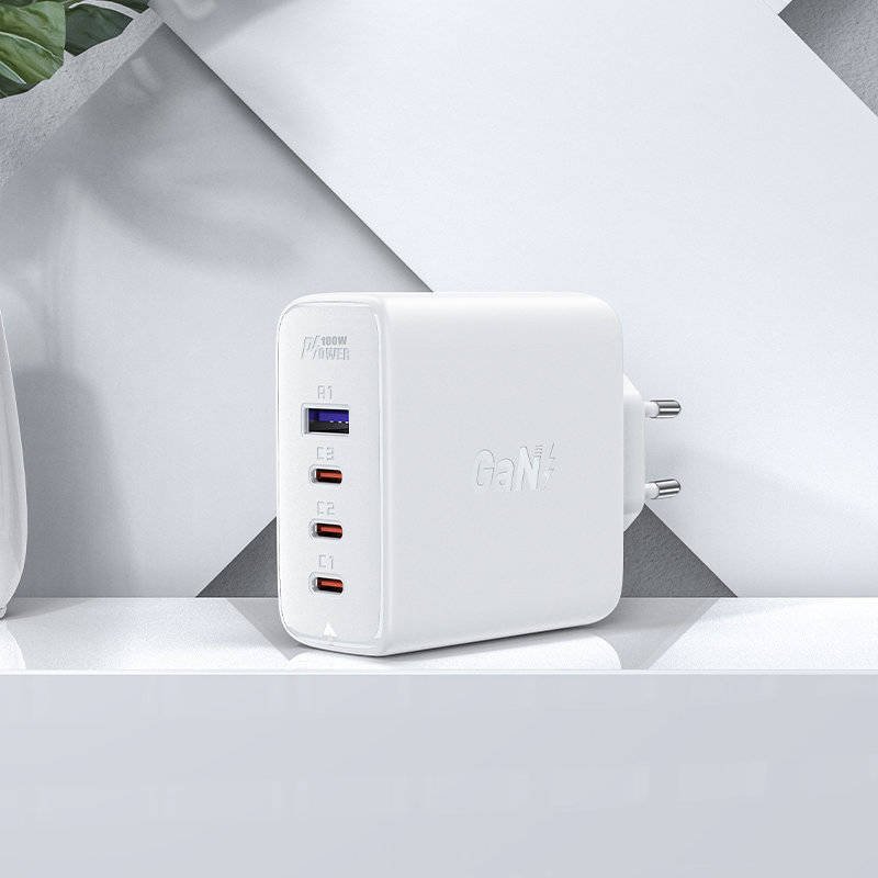 Karikues muri Acefast A37, 100W PD GaN, 4x USB, i bardhë