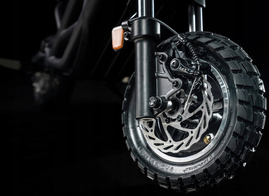 Trotinet elektrik Acer Predator Extreme, 350W, 35km, i zi
