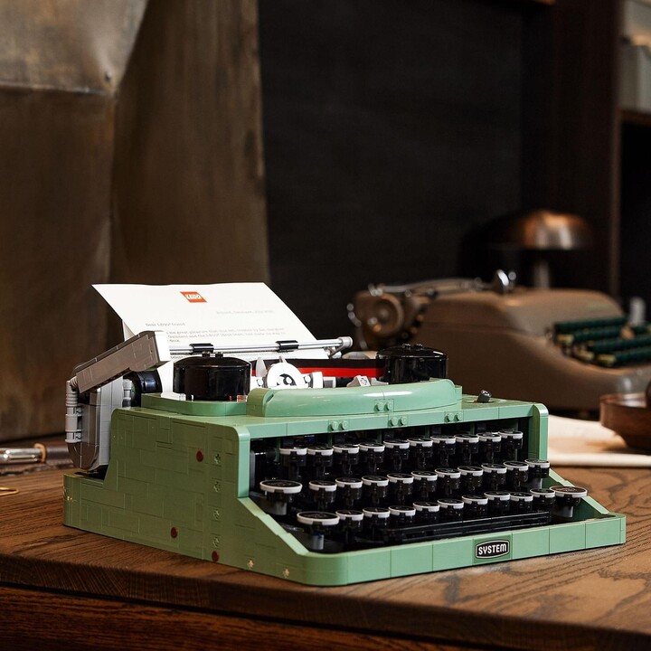 Set lodër LEGO® Ideas 21327 Typewriter, 2,079 pjesë