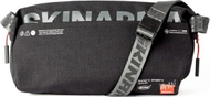 Çantë crossbody Skinarma Fardel, me rrip shpatulle, rezistente ndaj ujit, e zezë