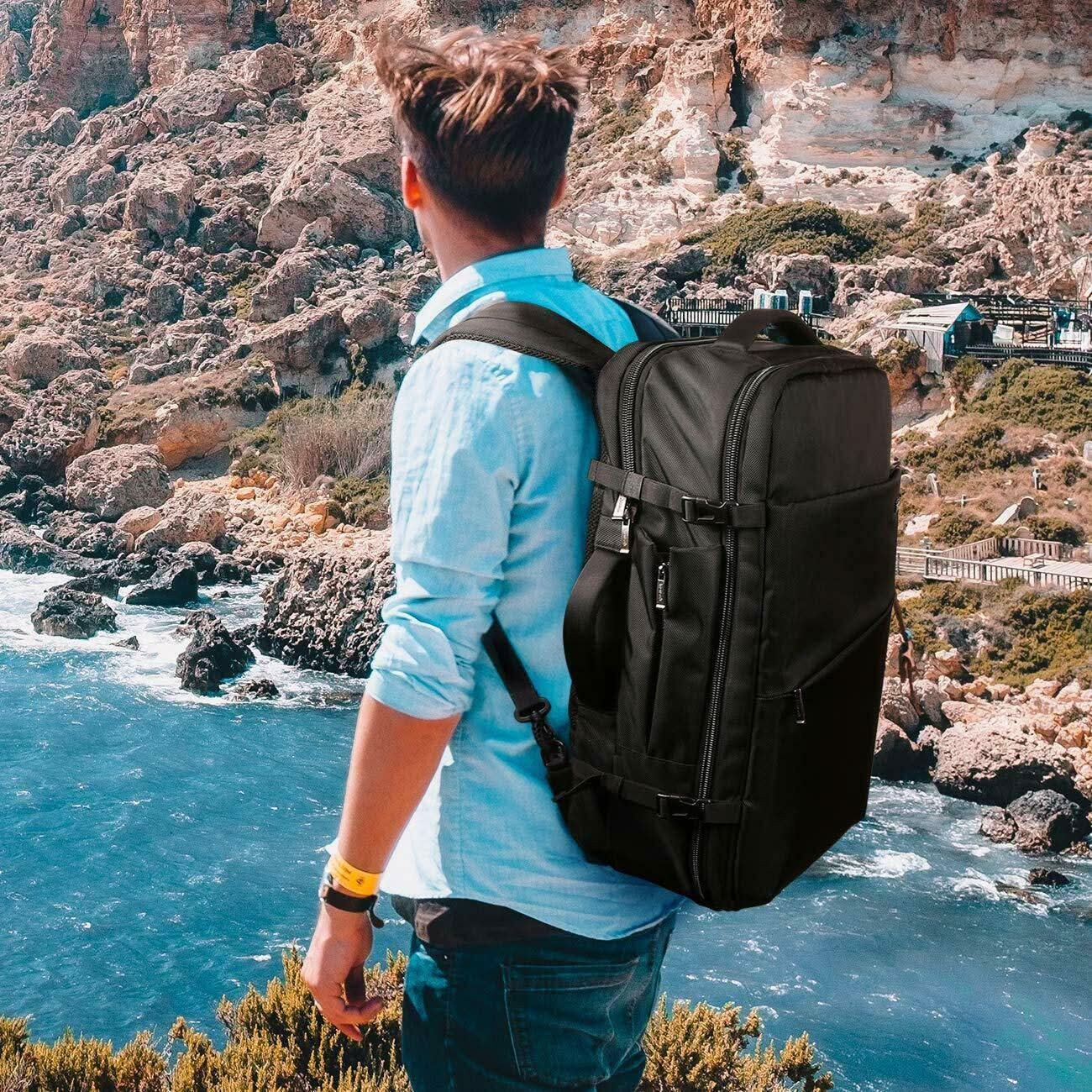 Çantë shpine Inateck 30L, për laptop 17", hapje 270°, e zezë