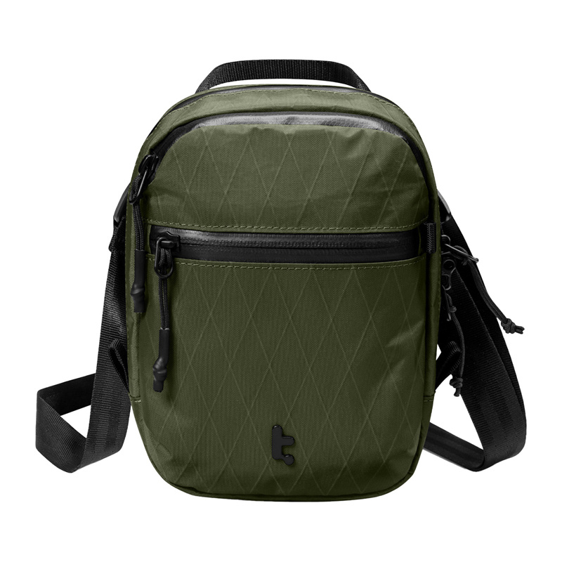 Çantë udhëtimi TOMTOC Aviator T37, X-Pac, me rrip shpatulle, jeshile
