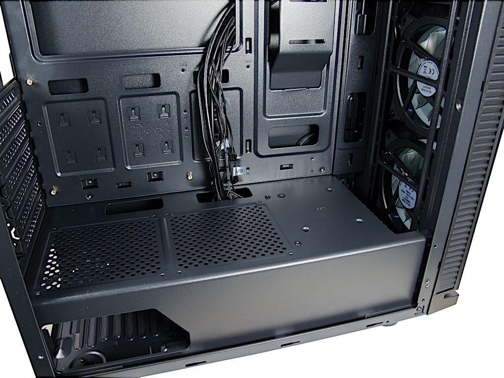 Kasë Inter-Tech W-III RGB, Midi Tower