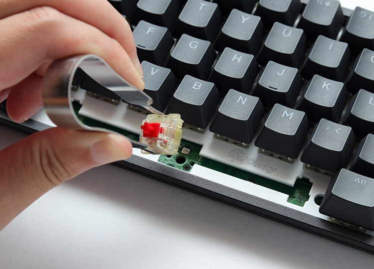 Tastierë lojërash Ducky One 3 Yellow TKL, RGB LED, Cherry MX Red, e verdhë