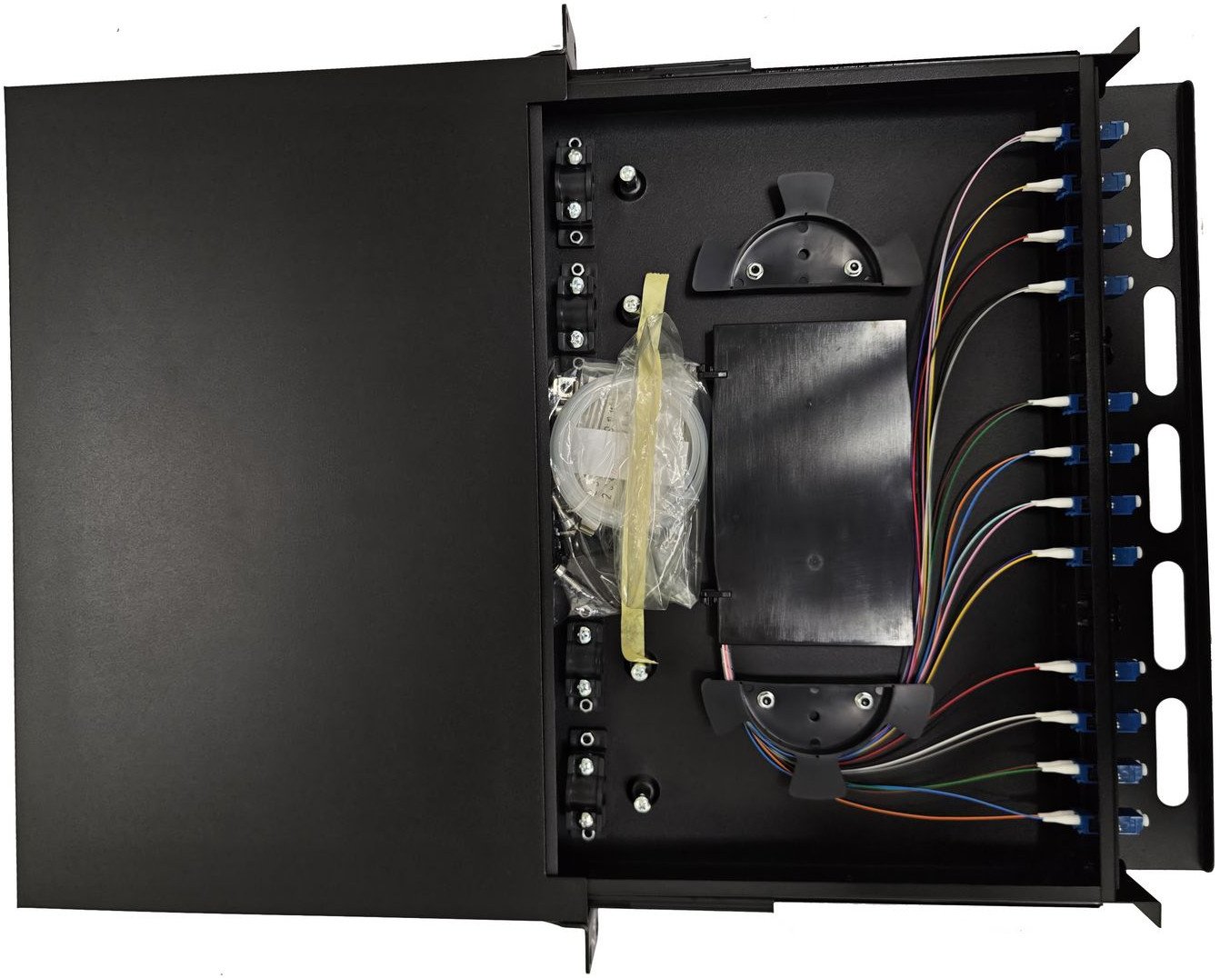 Panel rrëshqitës fibër optike Lanview, për rack, i zi