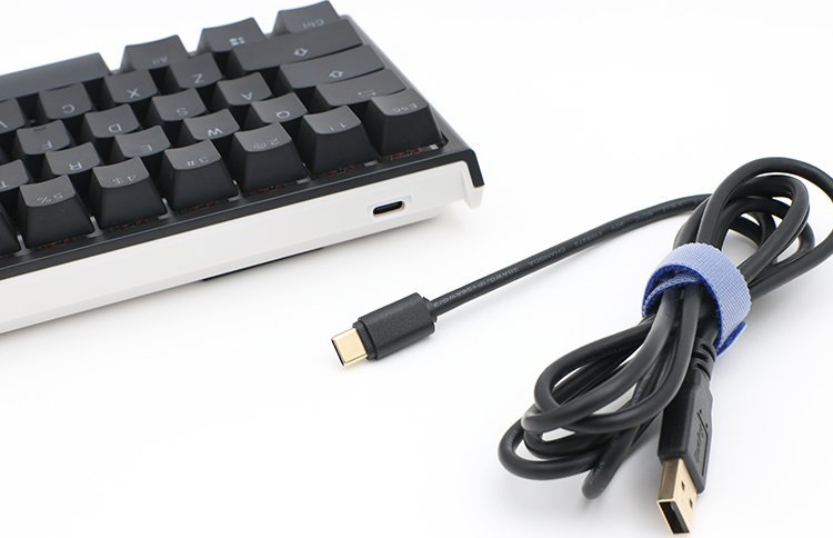 Tastierë gaming Ducky ONE 2 Pro Mini, mekanike Gateron Yellow, RGB LED, US layout, e zezë