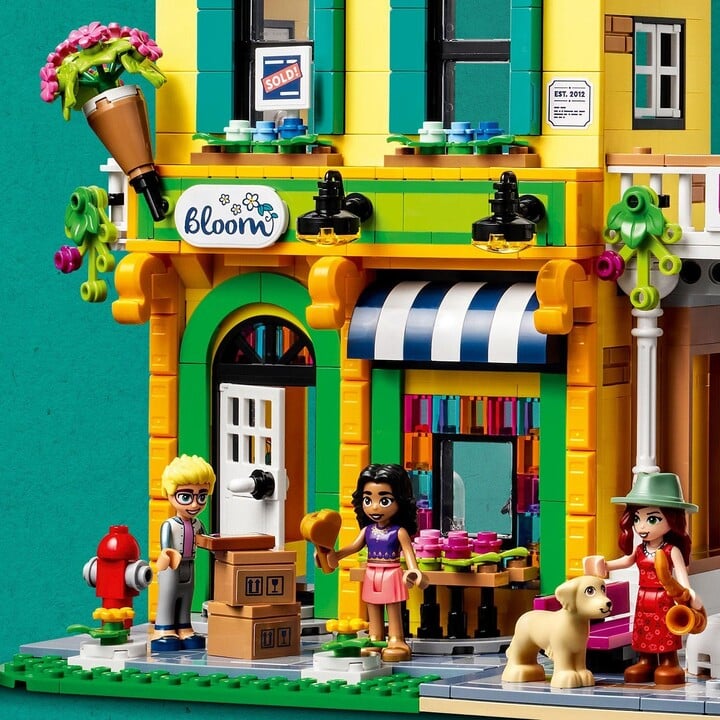 Set LEGO® Friends 41732 Flower shop and design studio in the city center, 2010 pjesë