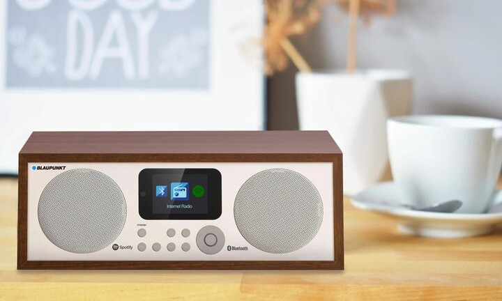 Radio Blaupunkt IR10BT, e kaftë