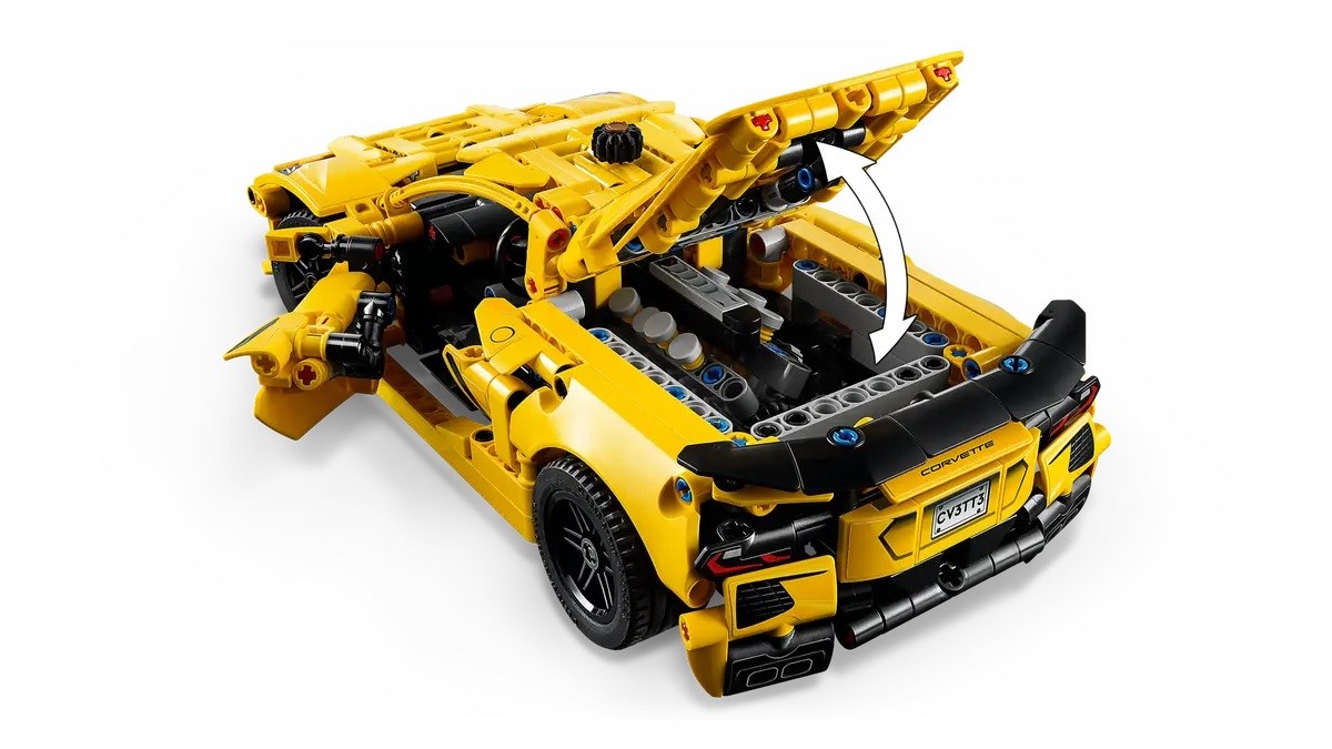 Set LEGO Technic Chevrolet Corvette Stingray 42125, model veture sportive, shumëngjyrësh