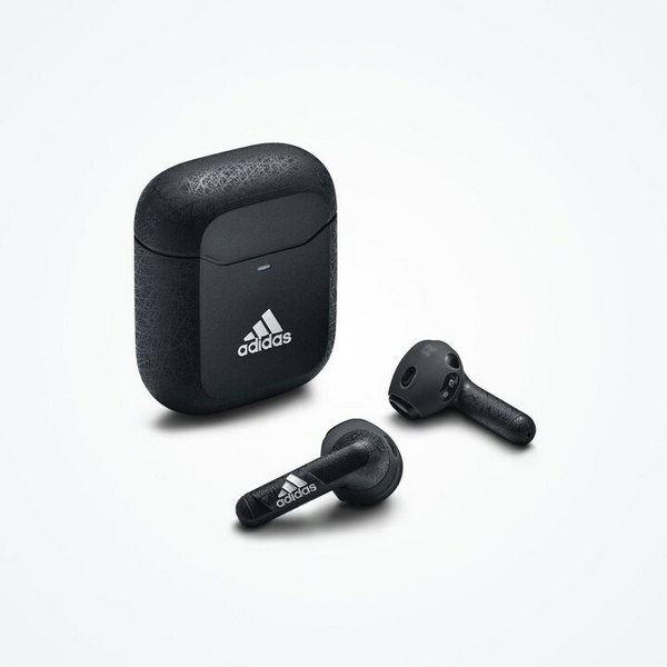 Dëgjuese Adidas Z.N.E. 01, të zeza